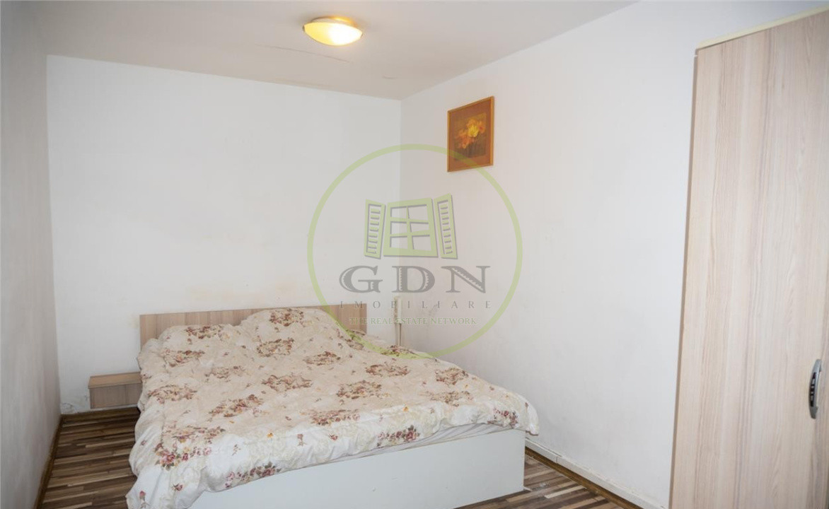 Proprietate mixtă  – spațiu comercial și casă, situată central în Predeal, Bv,