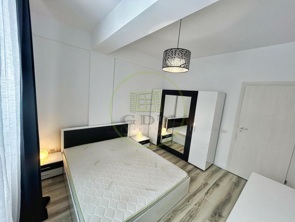 Apartament 3 camere decomandat | Mobilat complet | Parcare | Bloc 2020