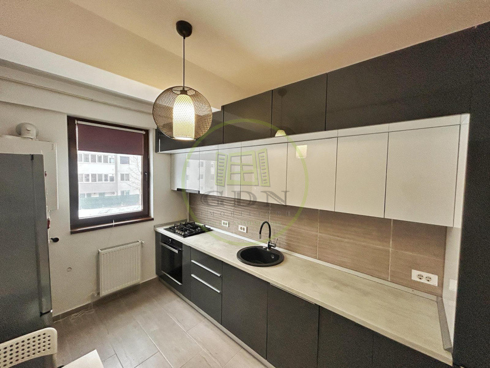 Apartament 3 camere decomandat | Mobilat complet | Parcare | Bloc 2020