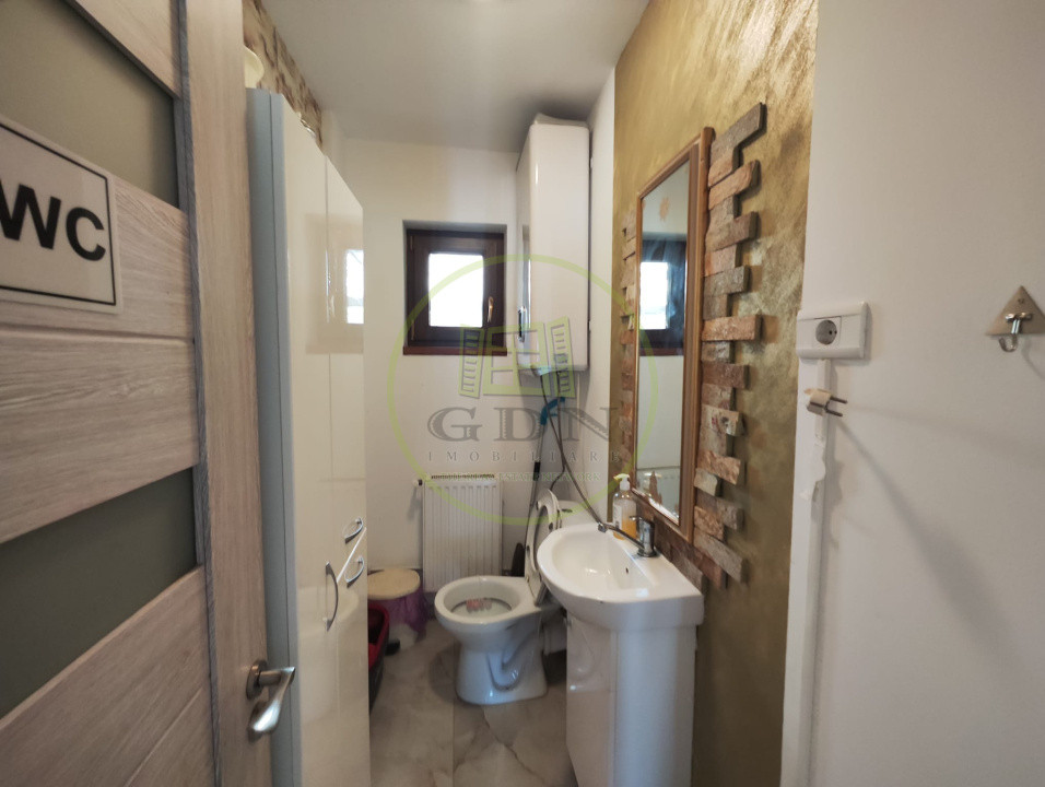 Casa 5 camere, teren 390 mp, Craiova, zona Bariera Vilcii