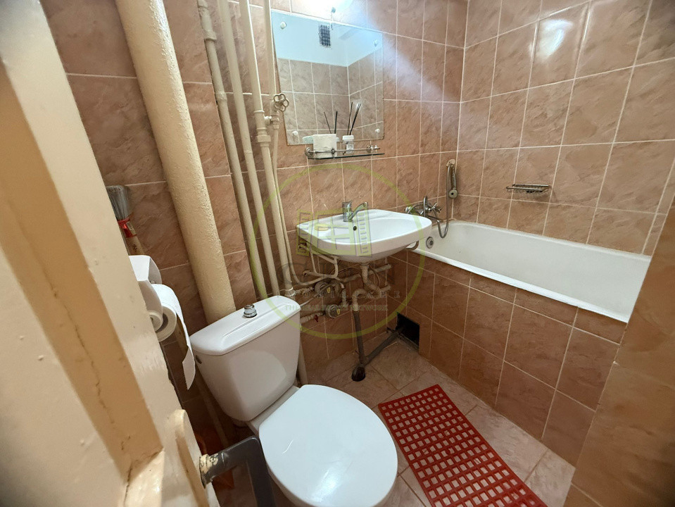 Apartament 2 camere, 35mp, Centru, zona Patria