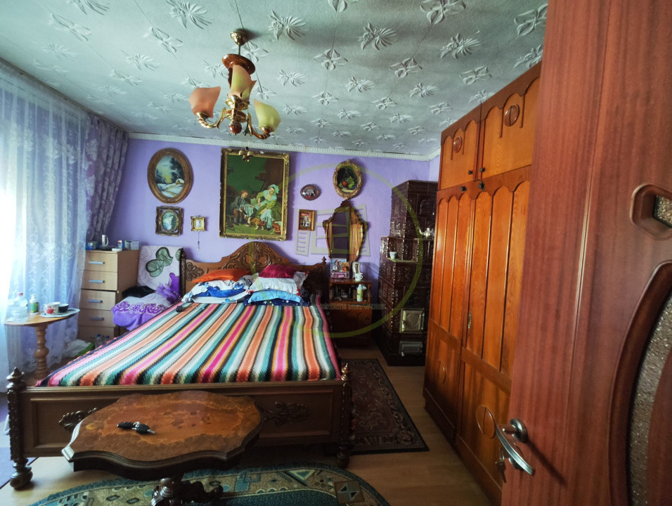 Casa 5 camere, teren 1296 mp, Craiova, zona Brestei
