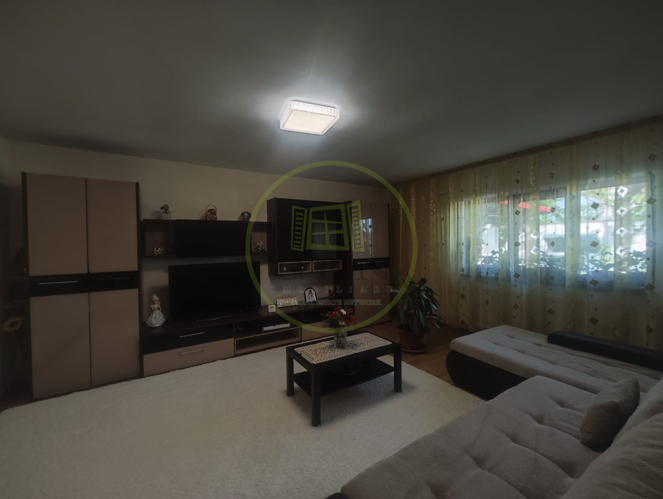 Casa 4 camere, teren 362 mp, Malu Mare