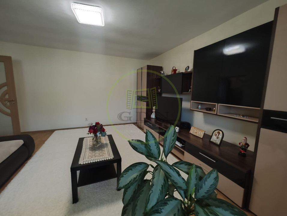 Casa 4 camere, teren 362 mp, Malu Mare