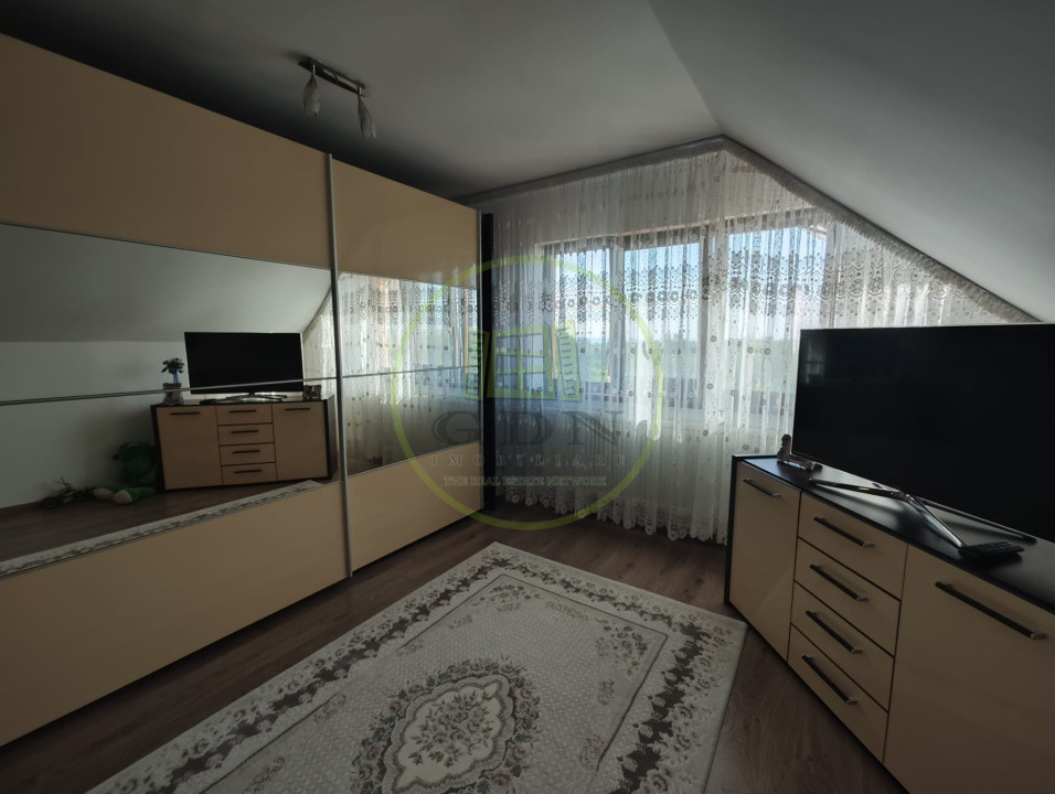Casa 4 camere, teren 362 mp, Malu Mare