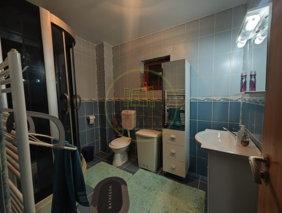 Casa 4 camere, teren 362 mp, Malu Mare