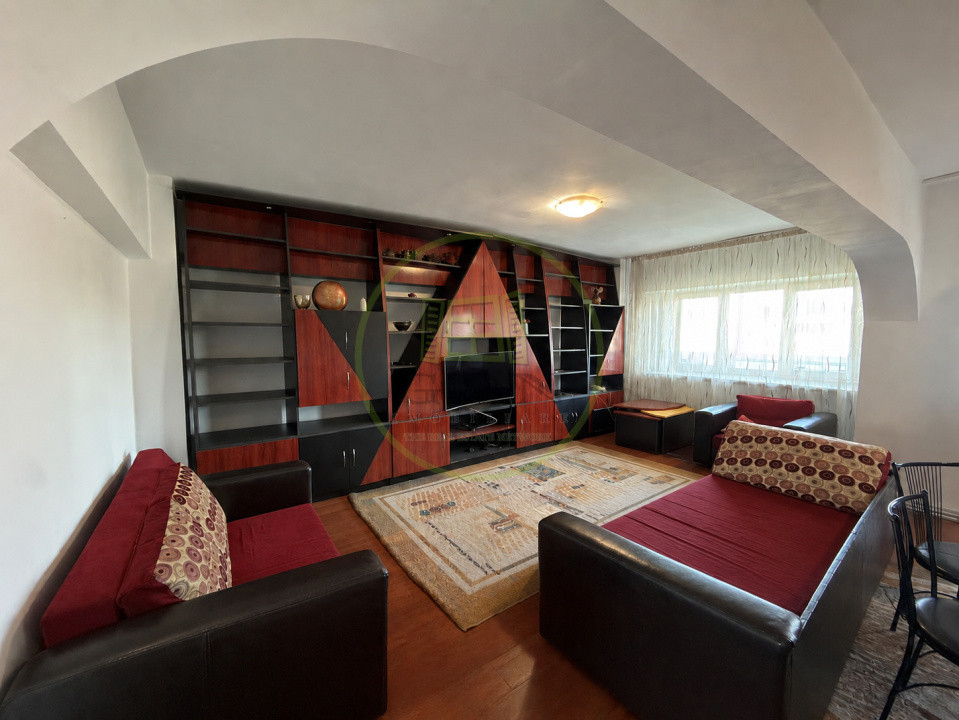 Apartament 4 camere, decomandat, 103 mp, Calea Bucuresti, zona McDonalds
