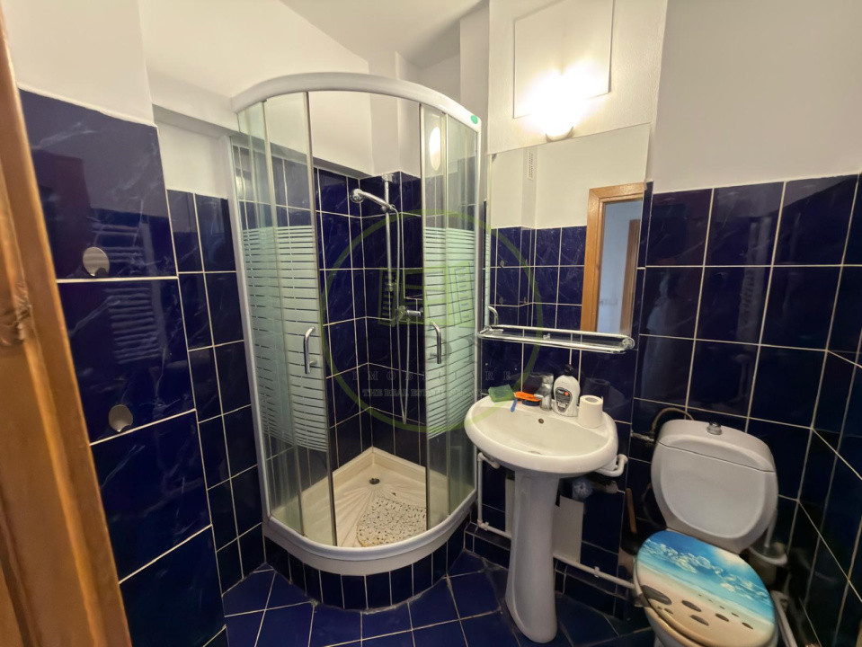 Apartament 4 camere, decomandat, 103 mp, Calea Bucuresti, zona McDonalds