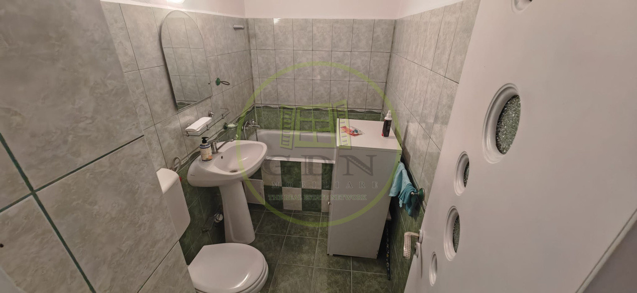 Apartament 2 camere, semidecomandat, 44 mp, Calea Severinului, zona Sweet Escape