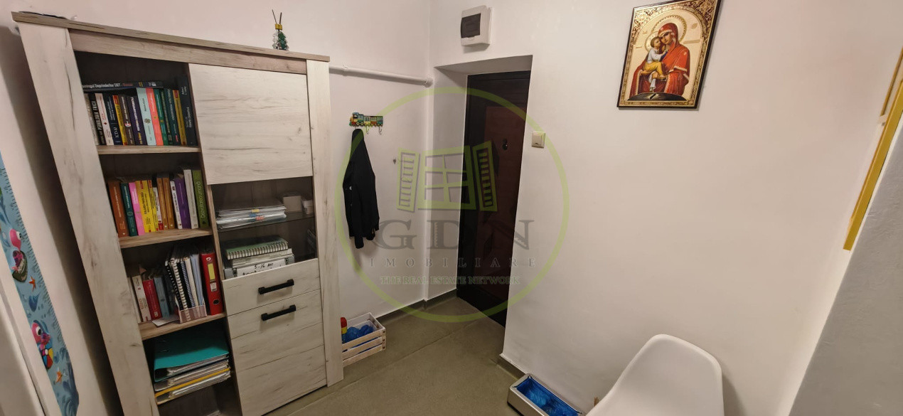 Apartament 2 camere, semidecomandat, 44 mp, Calea Severinului, zona Sweet Escape