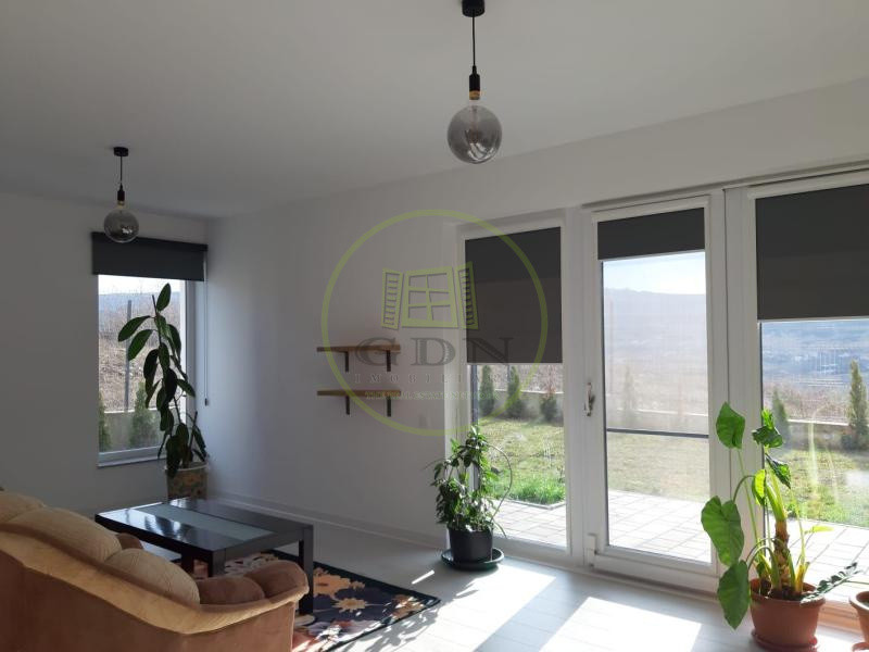 Duplex de închiriat în Borhanci 