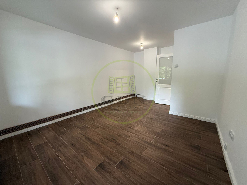 Apartament 2 camere decomandat, 52 mp, Valea Rosie, zona Liceul Henri Coanda 
