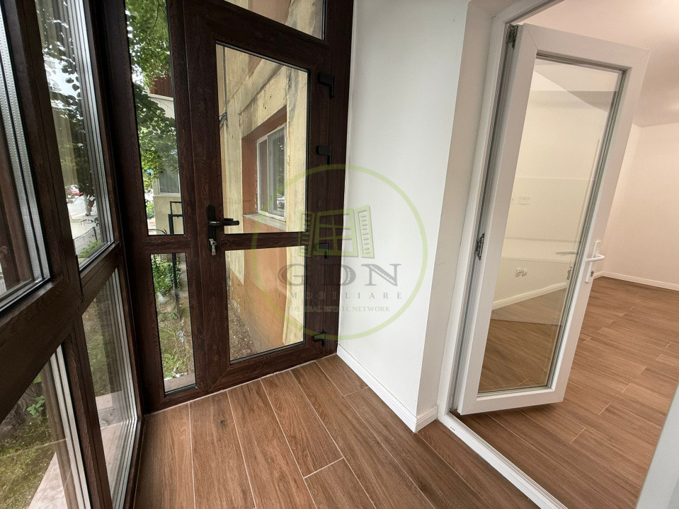 Apartament 2 camere decomandat, 52 mp, Valea Rosie, zona Liceul Henri Coanda 