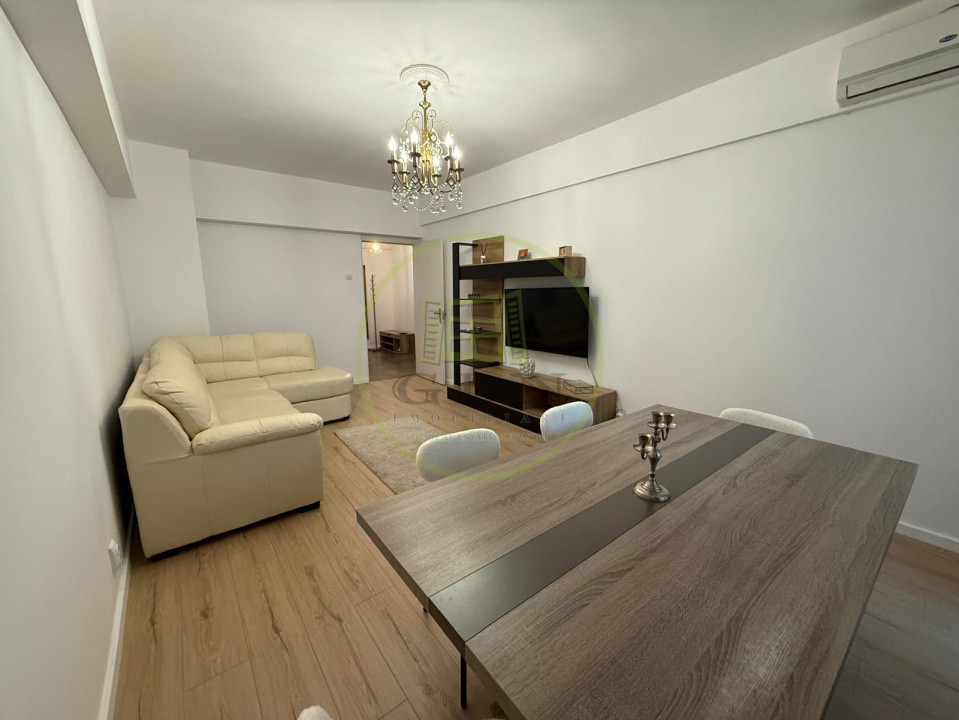Apartament 2 camere decomandat, 57 mp, Calea Bucuresti, Zona Piata Centrala 
