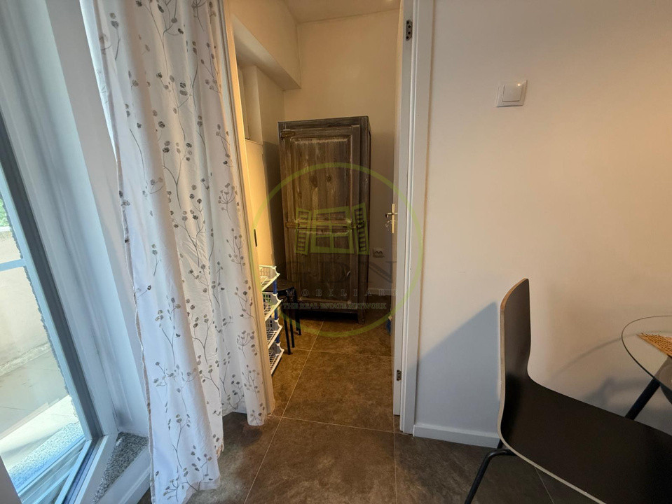 Apartament 2 camere decomandat, 57 mp, Calea Bucuresti, Zona Piata Centrala 