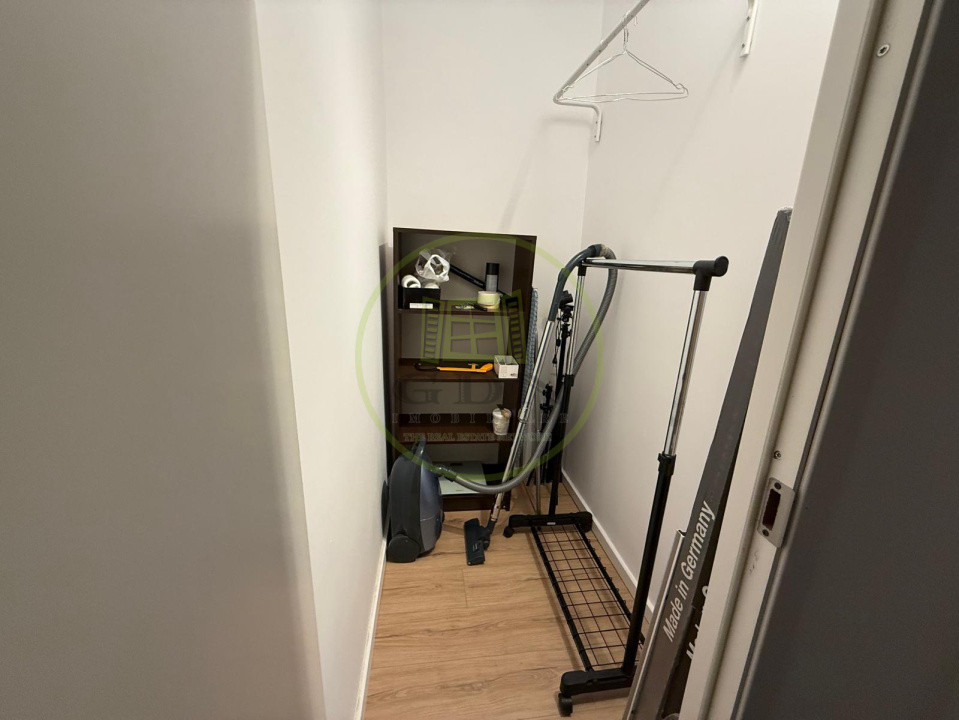 Apartament 2 camere decomandat, 57 mp, Calea Bucuresti, Zona Piata Centrala 