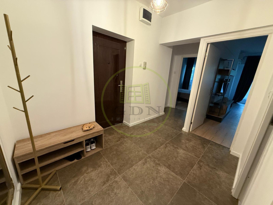 Apartament 2 camere decomandat, 57 mp, Calea Bucuresti, Zona Piata Centrala 