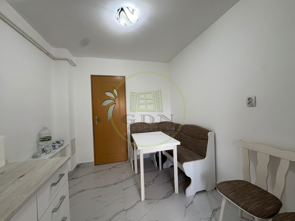 Apartament, 2 camere, decomandate, 50 mp, Craiovita Noua, Zona Racheta
