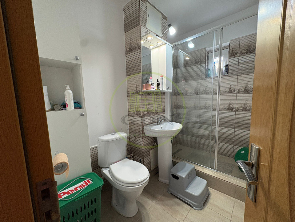 Apartament, 2 camere, decomandate, 50 mp, Craiovita Noua, Zona Racheta