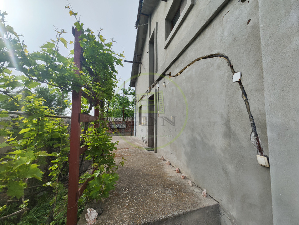 Casa 5 camere, teren 504 mp, Craiova, zona Ford