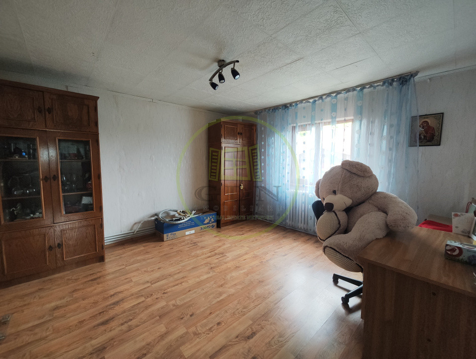 Casa 5 camere, teren 504 mp, Craiova, zona Ford