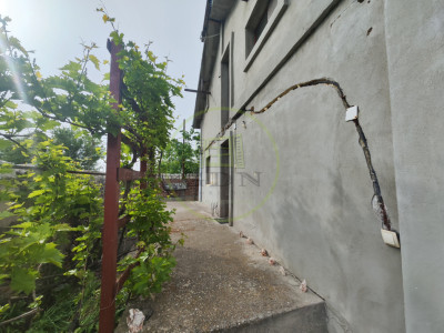Casa 5 camere, teren 504 mp, Craiova, zona Ford