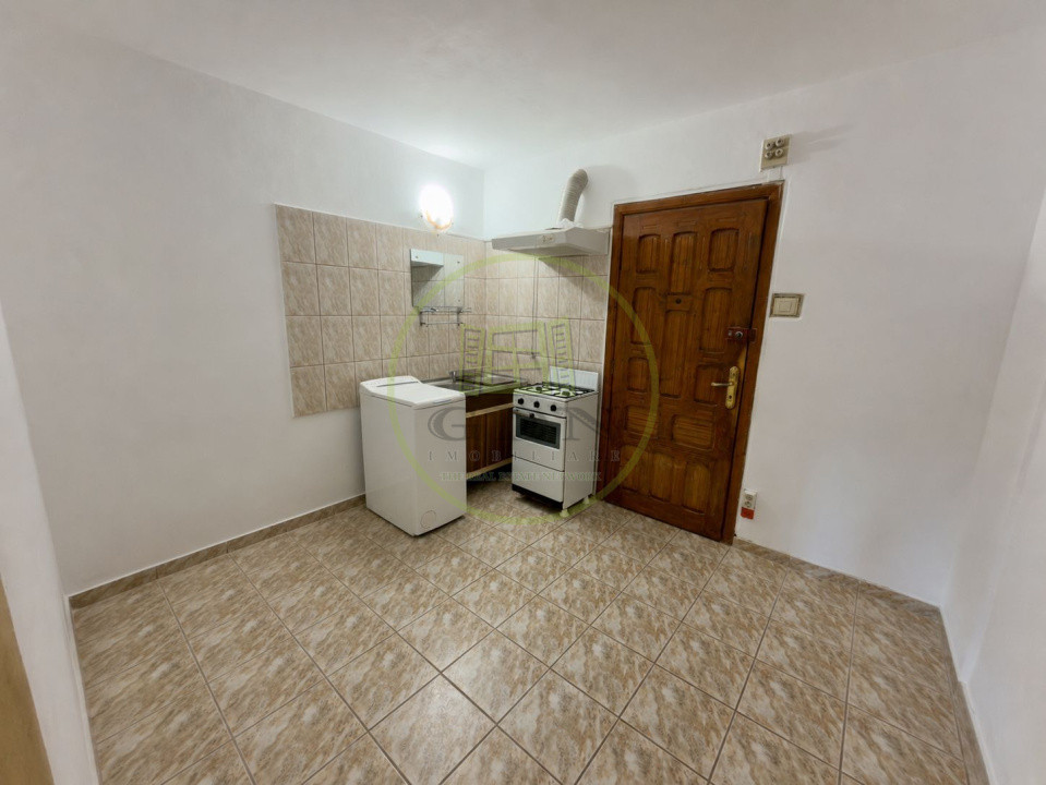 Camera de camin, 20mp, cartier Sarari, zona Liceul Henri Coanda