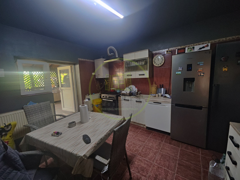 Casa 6 camere, teren 466 mp, Craiova, zona Bariera Vilcii