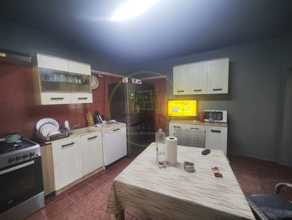 Casa 6 camere, teren 466 mp, Craiova, zona Bariera Vilcii