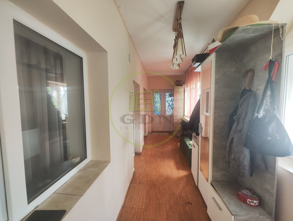 Casa 6 camere, teren 466 mp, Craiova, zona Bariera Vilcii