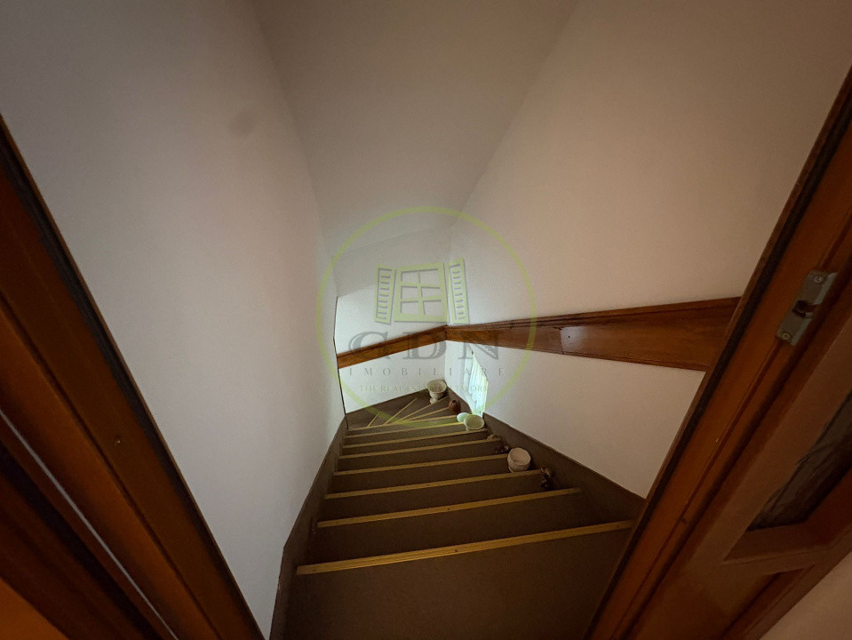 Casa, D+P+1+M , 240 mp, Cartier Valea Rosie, Zona Liceul Traian Vuia
