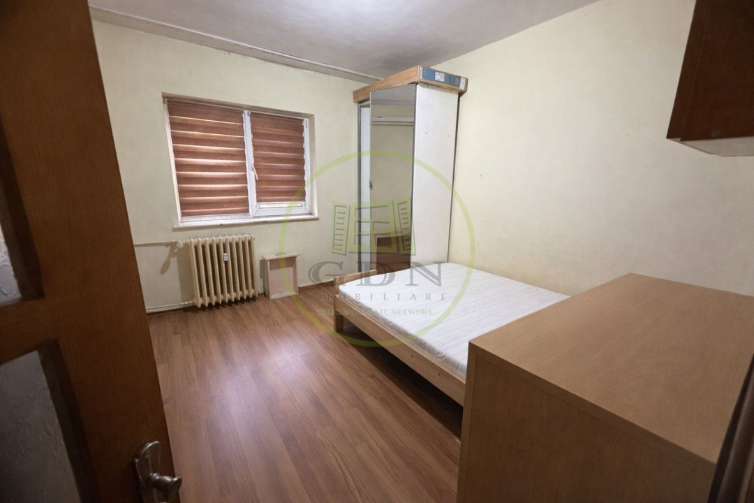 Apartament 4 camere, 68mp, cartier Rovine, zona Bacriz 