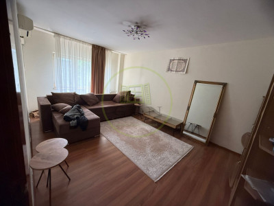 Apartament 4 camere, 86 mp, cartier Rovine, zona Bacriz 