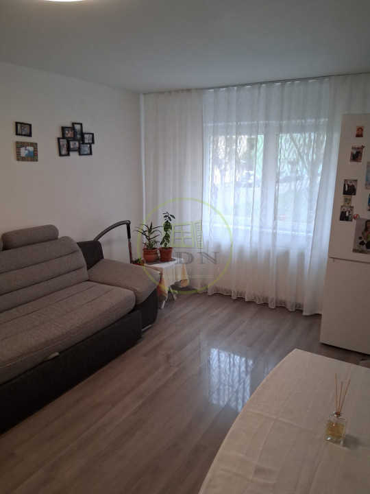 Garsonieră 28 mp, Parter Înalt, Pivniță 8 mp – Renovată & Utilată