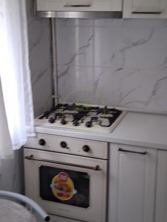 Garsonieră 28 mp, Parter Înalt, Pivniță 8 mp – Renovată & Utilată