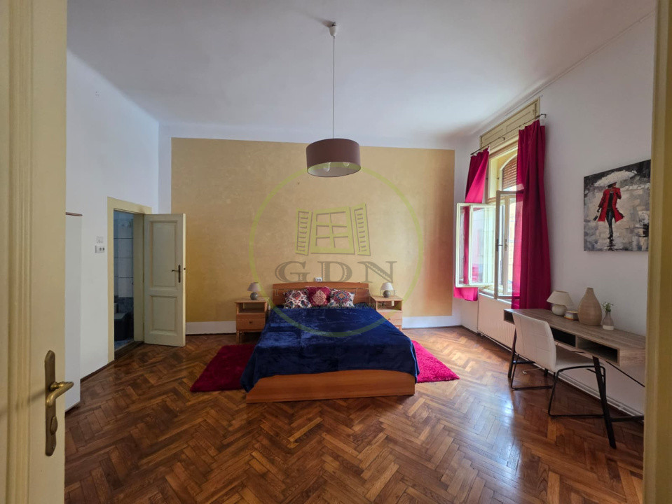 Chirie - Apartament 2 camere Ultracentral (Xenopol), aer boem si farmec aparte!