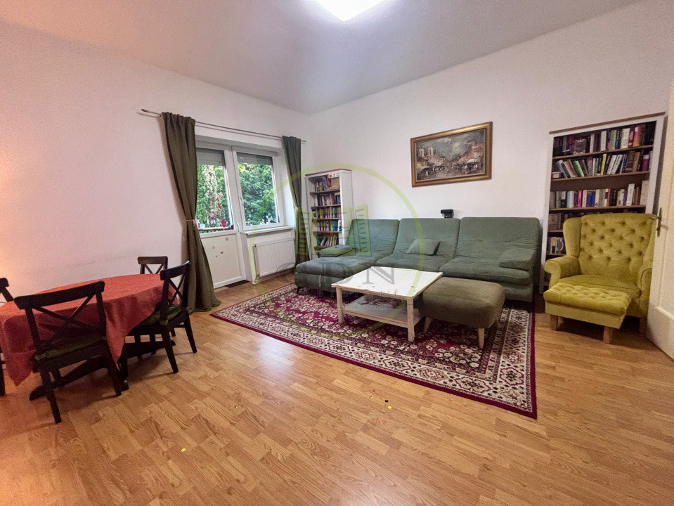 Se vinde casa la pret de apartament, zona centrala, str. Lupeni.