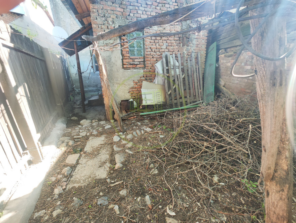 Casa 3 camere, teren 128 mp, Craiova, zona Bariera Valcii