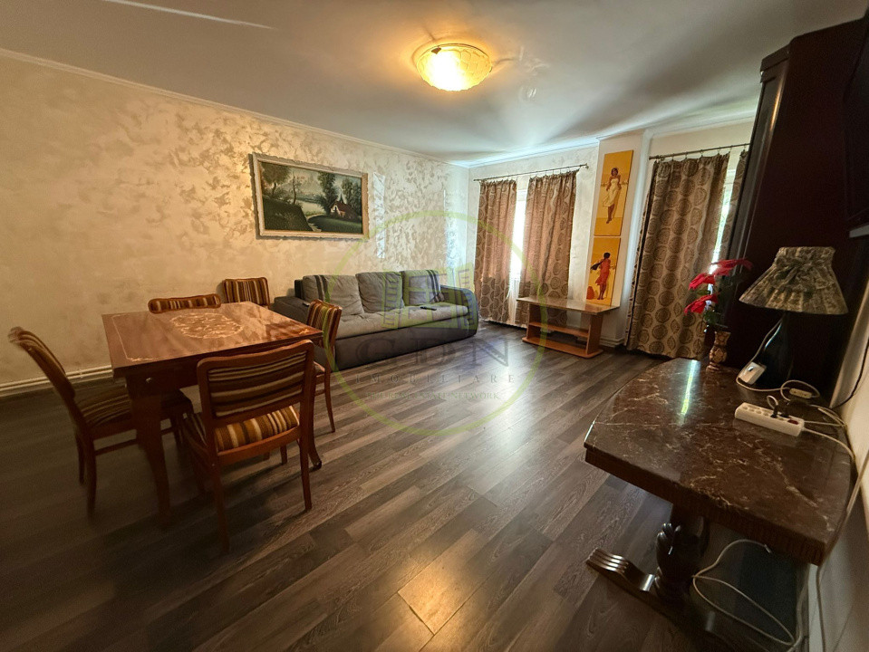 Apartament 4 camere, 96 mp, Cartierul 1 Mai, Zona Pelendava