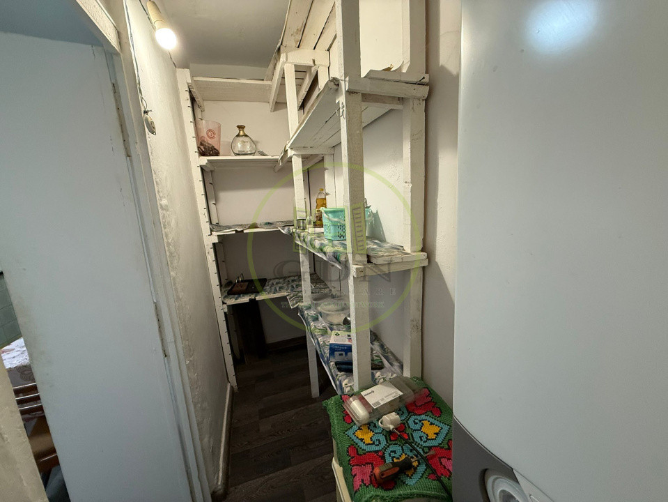Apartament 4 camere, 96 mp, Cartierul 1 Mai, Zona Pelendava