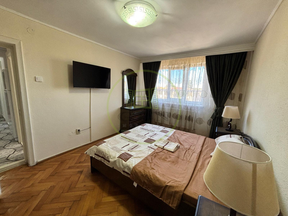 Apartament 3 camere, 68mp, Calea Bucuresti, Zona Facultatea De Mecanica