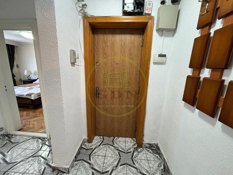 Apartament 3 camere, 68mp, Calea Bucuresti, Zona Facultatea De Mecanica