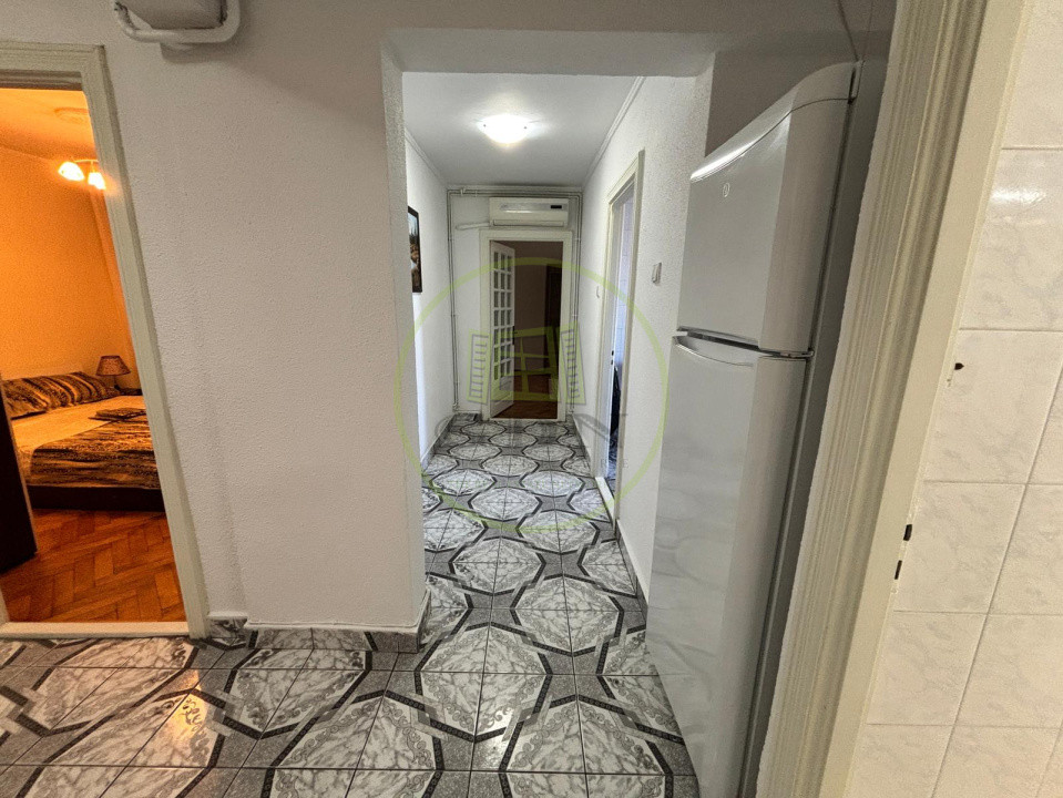 Apartament 3 camere, 68mp, Calea Bucuresti, Zona Facultatea De Mecanica
