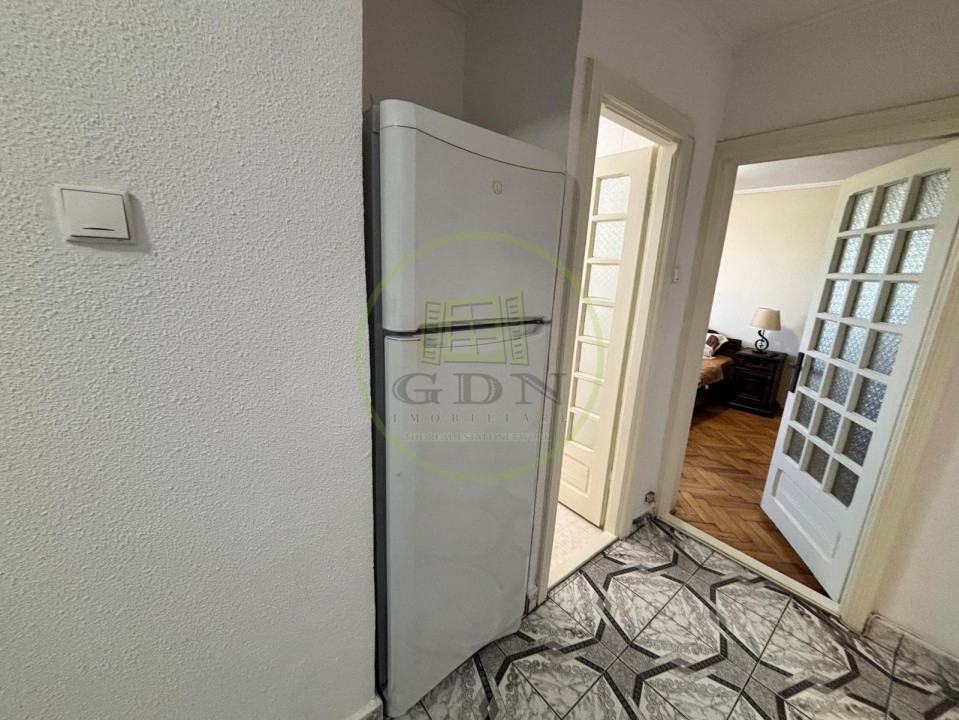 Apartament 3 camere, 68mp, Calea Bucuresti, Zona Facultatea De Mecanica