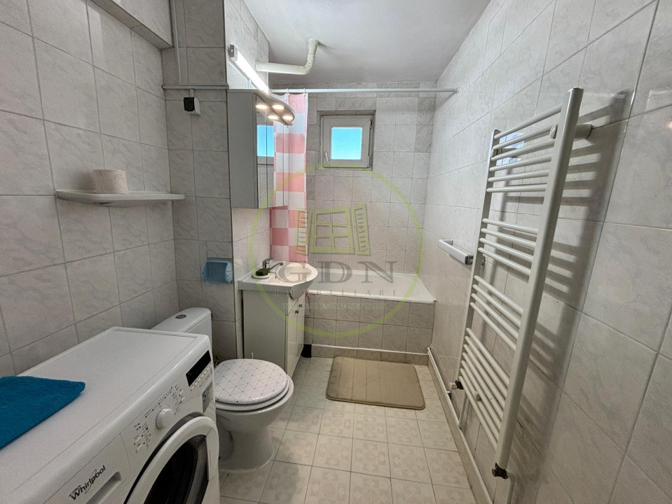 Apartament 3 camere, 68mp, Calea Bucuresti, Zona Facultatea De Mecanica