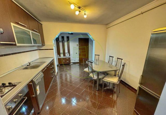 Apartament 2 camere de inchiriat Strand