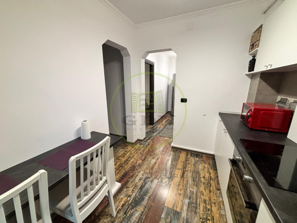 Apartament 2 camere, 45 mp, Centru, Zona Muzeul De Arta