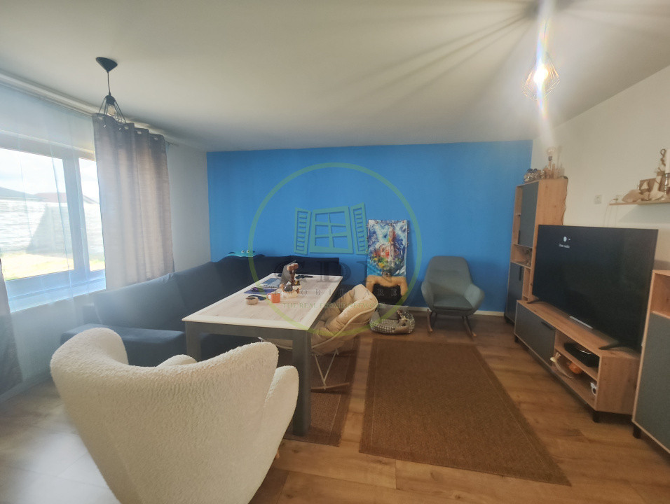Casa 3 camere, teren 467, Carcea, zona Liceului
