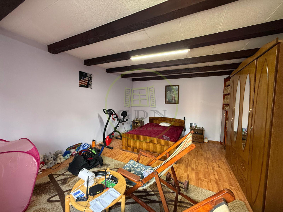 Casa plan parter, 566 mp teren, 131 mp utili, Pielesti-Centru