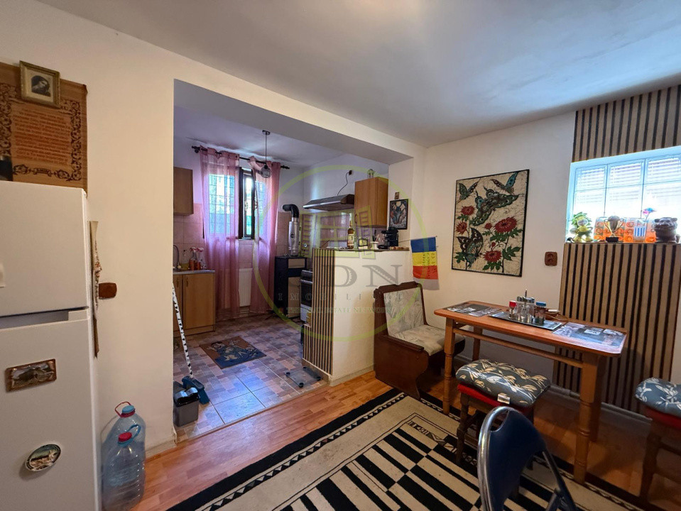 Casa plan parter, 566 mp teren, 131 mp utili, Pielesti-Centru